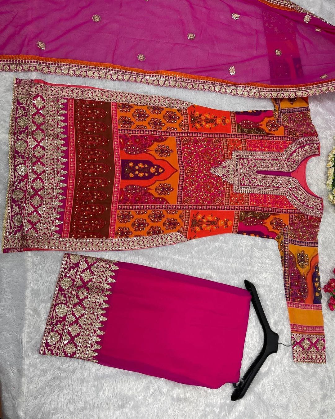 Aafiya 2084 Georgette Printed Kurti With Bottom Dupatta Wholesale In Delhi